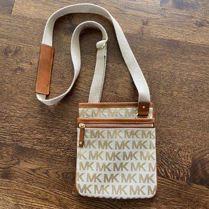 Michael Kors Crossbody